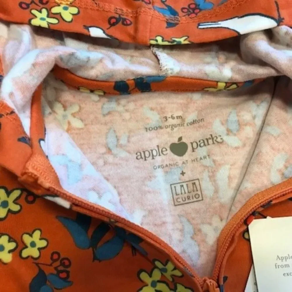 NWT Organic hoodie Apple Park Apparel by Artist‎ Lala Curio